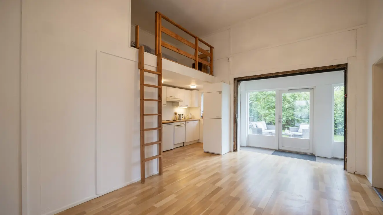 ombyggnad renovering av garage till lagenhet loft i akersberga taby vallentuna